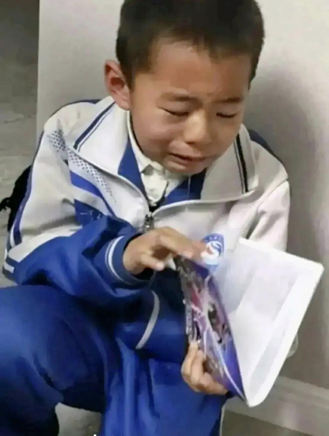内涵搞笑最新揭秘，让你笑到肚子疼的小秘密大放送，错过就后悔！